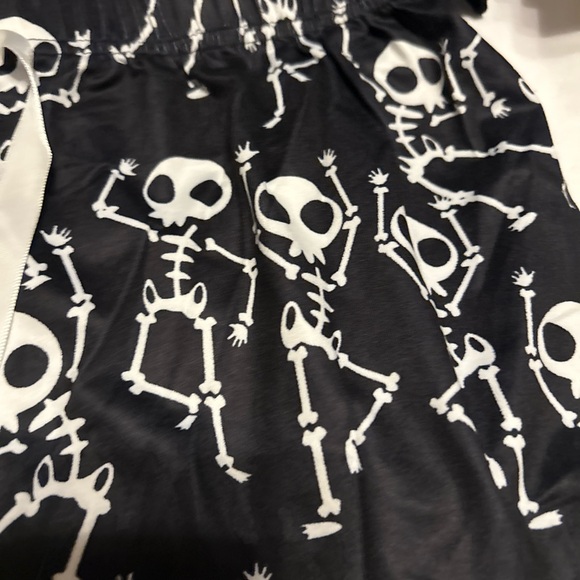 Women's Pajama Set black Skeleton Cami Top & Shorts Sleepwear Loungewear Set - Picture 4 of 10